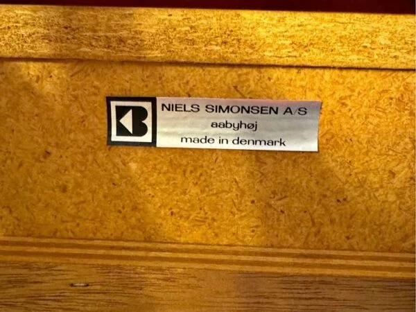 Sybord med fletkurv og skuffe, teak — billede 2