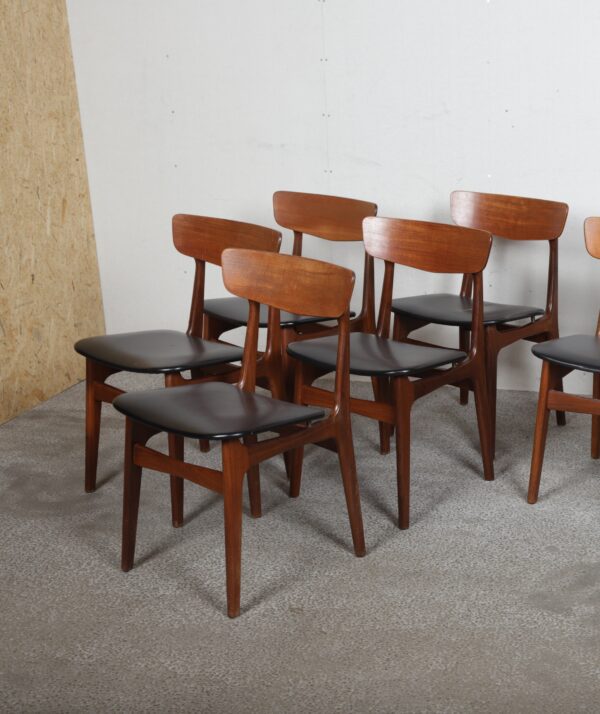 Fem spisestole i teak, Elgaard & Schøning