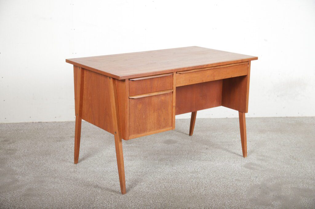 Kombineret skrivebord, kommode og sminkebord, i teak — billede 2