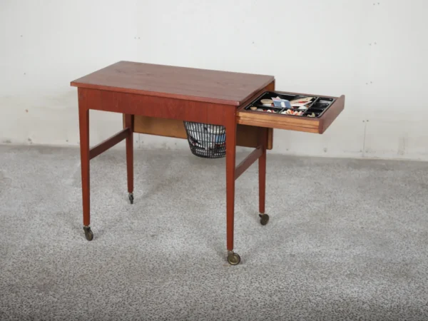 Sybord med klap og formica — billede 4