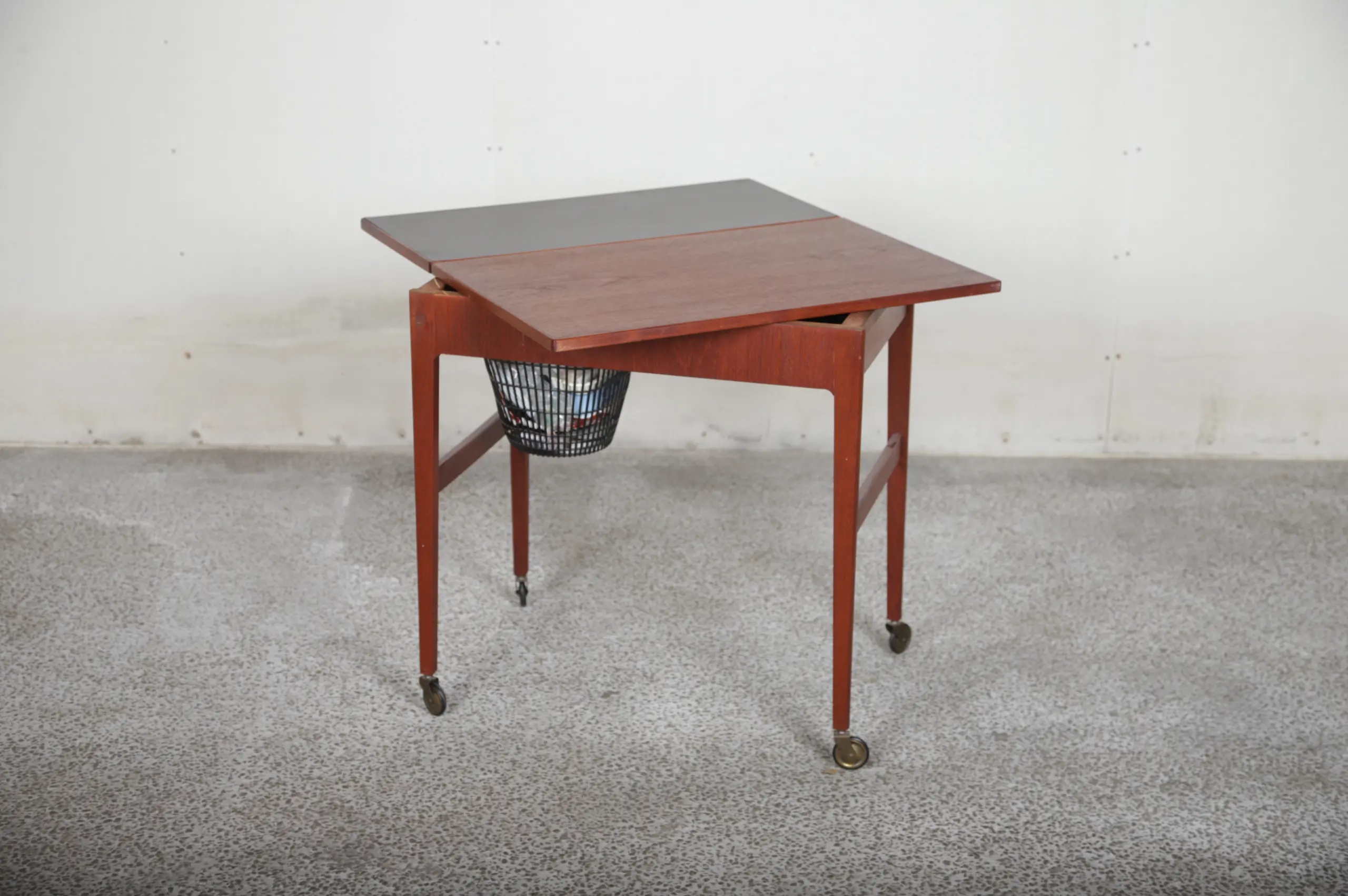 Sybord med klap og formica — billede 5