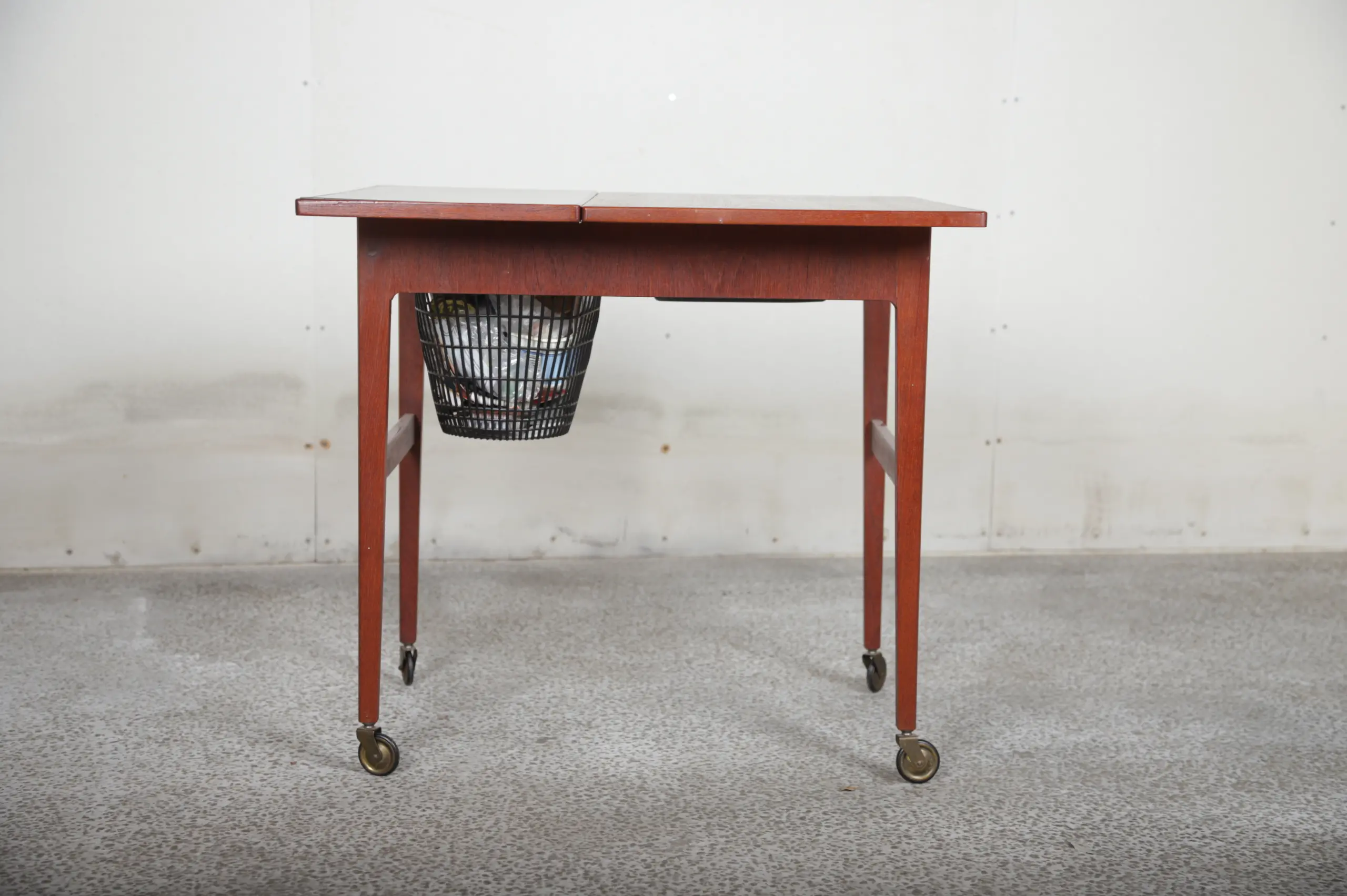Sybord med klap og formica — billede 9