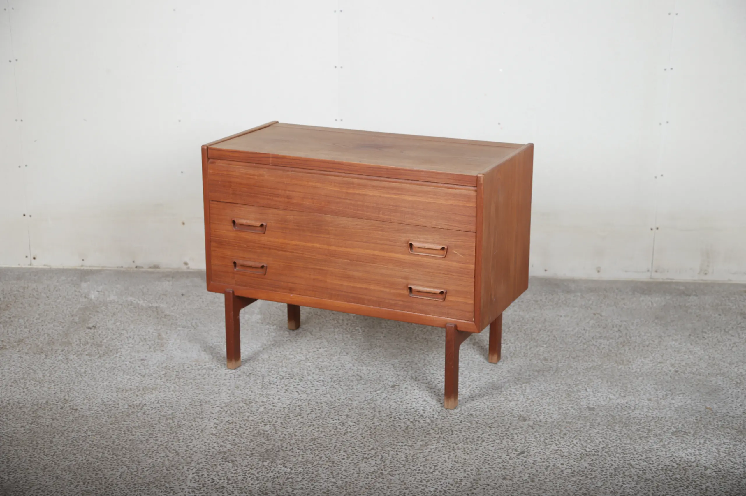 Kommode med spejl, teak — billede 2