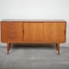 Lav skænk i teak, Omann jr, Model nr 12