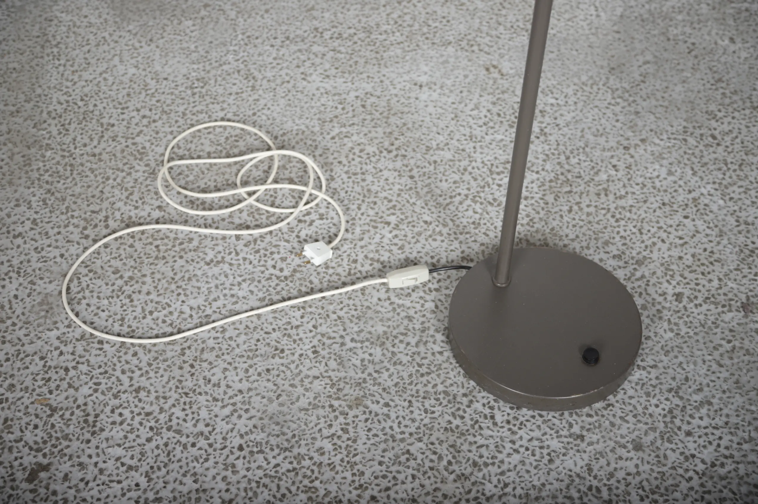 Standerlampe, Hans J. Wegner, model Opala