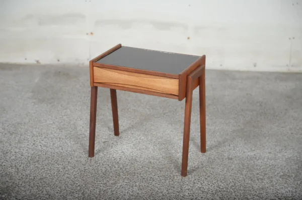 Natbord med sort glasplade, teak