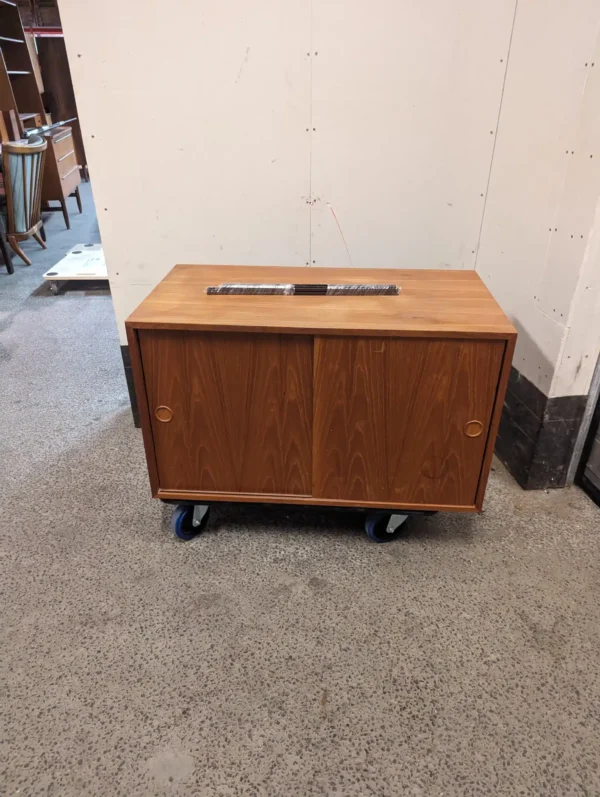 Vangereol med ét skab, FM Furniture, Kai Kristiansen