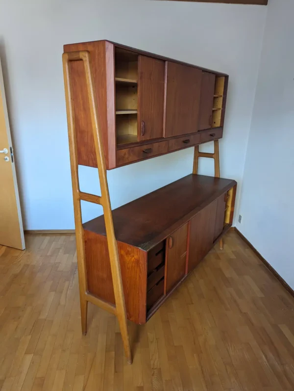 Høj todelt skænk i teak