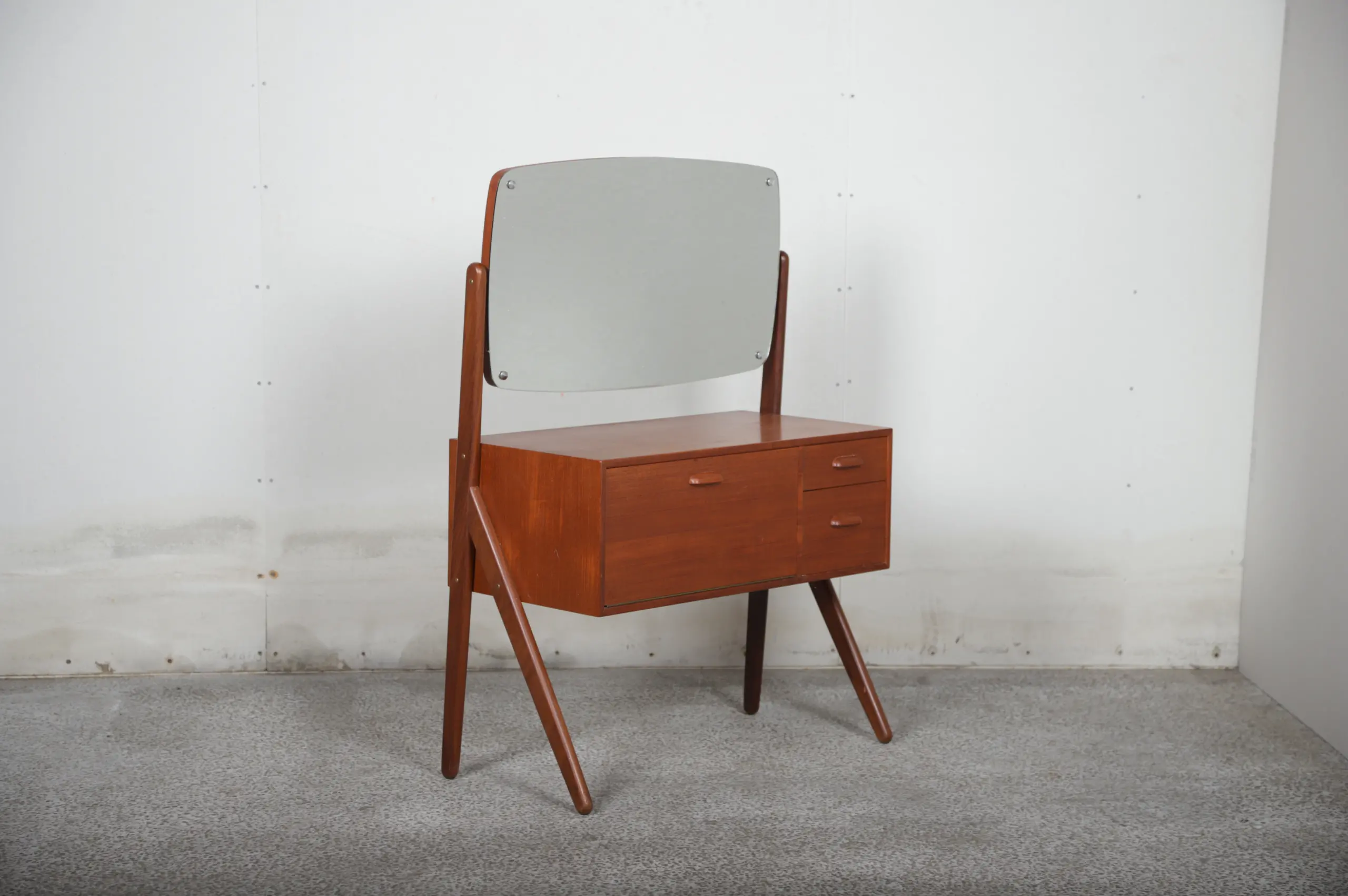 Sminkebord, teak, Ølholm Møbelfabrik