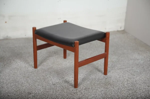 Skammel #2, Spøttrup, teak