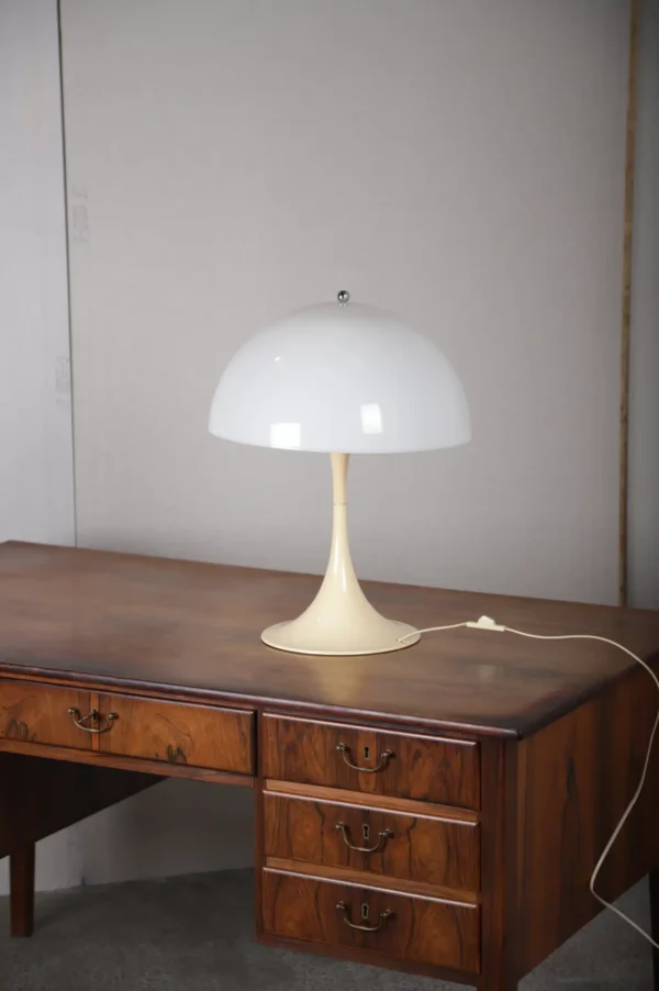 Bordlampe, Panthella, Verner Panton, Louis Poulsen