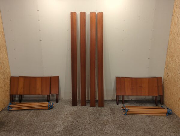 To sengerammer/daybeds i teak