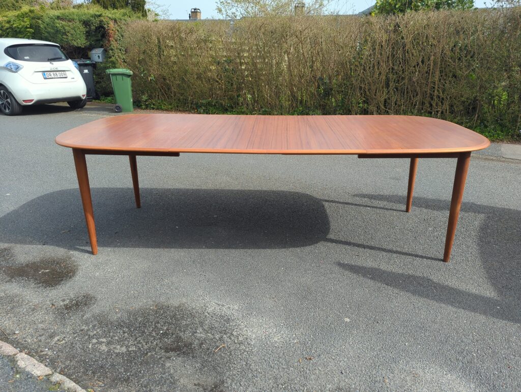 Skovmand og Andersen Ovalt spisebord, teak, Skovmand og Andersen