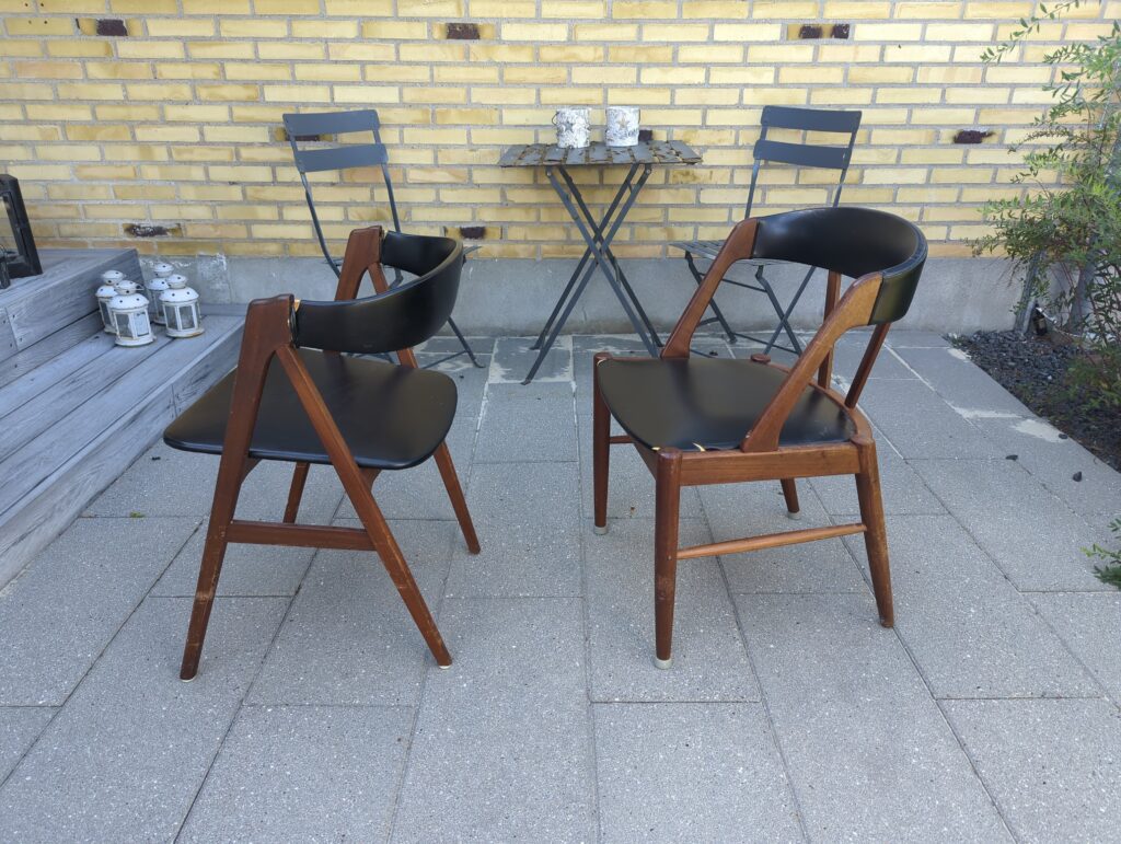 To spisestole, teak