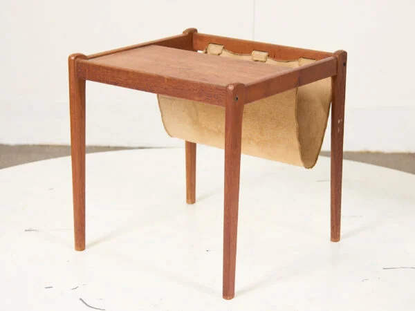 Brdr. Furbo Sidebord med magasinholder, teak, Brdr. Furbo — billede 5
