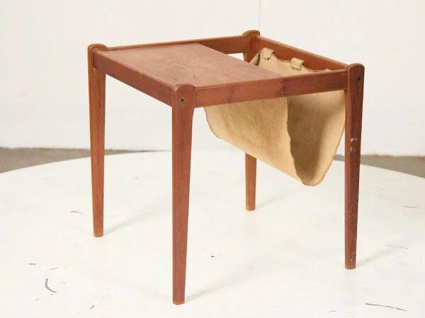 Brdr. Furbo Sidebord med magasinholder, teak, Brdr. Furbo — billede 6
