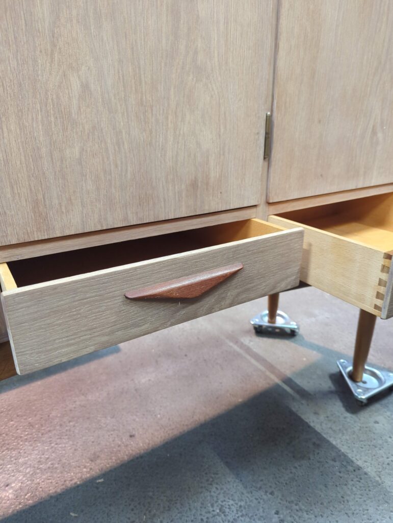 Skænk, egetræ — billede 8