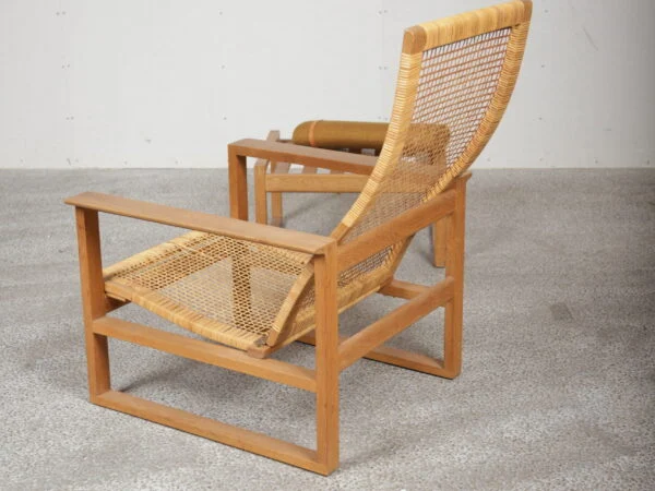 Børge Mogensen, model 2256, Fredericia Furniture Børge Mogensen slædestol med sjeneflet og skammel, model 2256, egetræ, Fredericia Furniture — billede 3