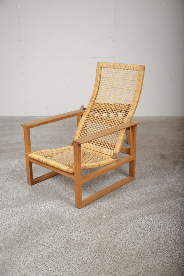 Børge Mogensen slædestol med sjeneflet og skammel, model 2256, egetræ, Fredericia Furniture