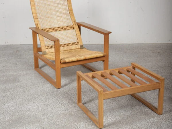 Børge Mogensen, model 2256, Fredericia Furniture Børge Mogensen slædestol med sjeneflet og skammel, model 2256, egetræ, Fredericia Furniture — billede 11