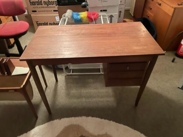 Skrivebord, smalt, teak