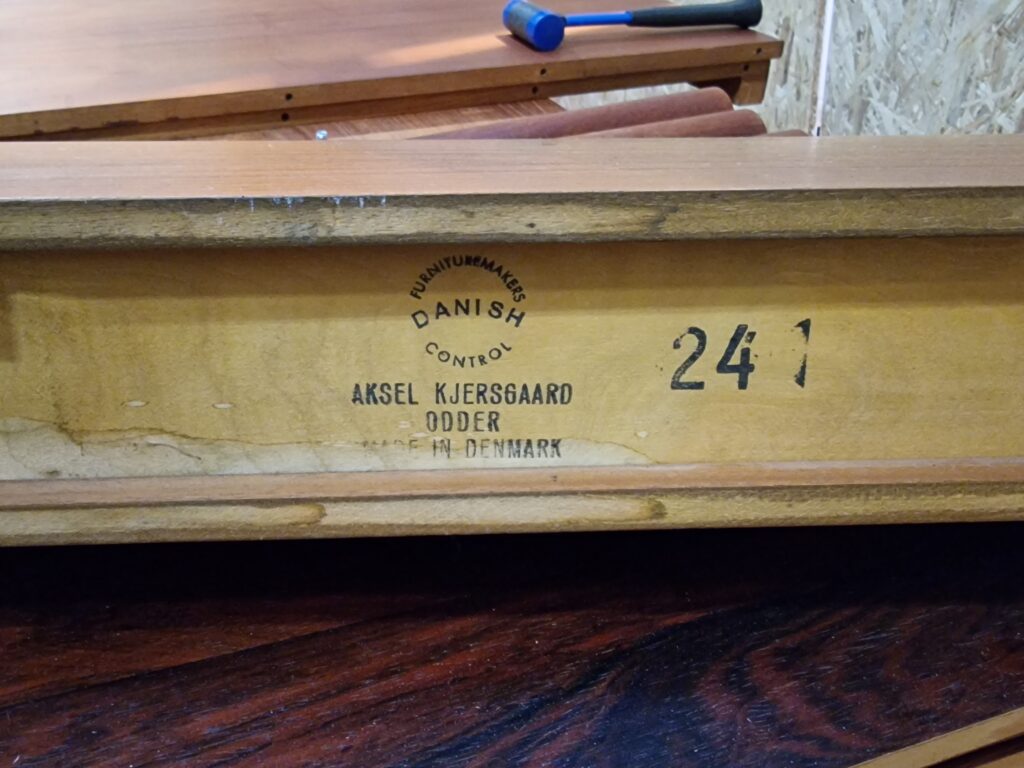 Spejl og hylde, teak, Aksel Kjersgaard