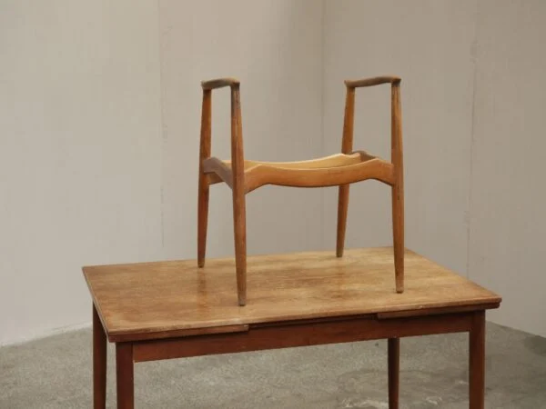 Erik Buch Captains Chair Armstol, Erik Buch Captains Chair, egetræ, til renovering — billede 5