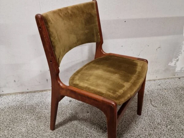 Én spisestol, teak, Erik Buch Model 89