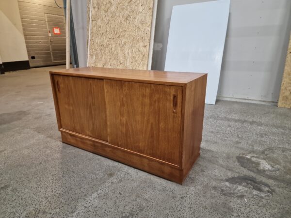 Skænk, teak, 1