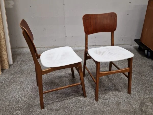 2 stk “Ib Kofod Larsen” spisestole, teak