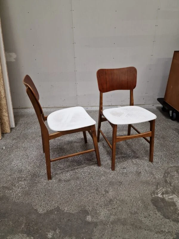2 stk “Ib Kofod Larsen” spisestole, teak