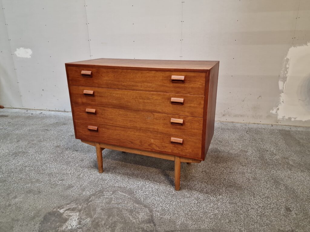 Kommode med fire brede skuffer, teak, Børge Mogensen #2