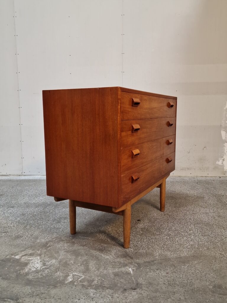 Kommode med fire brede skuffer, teak, Børge Mogensen #2