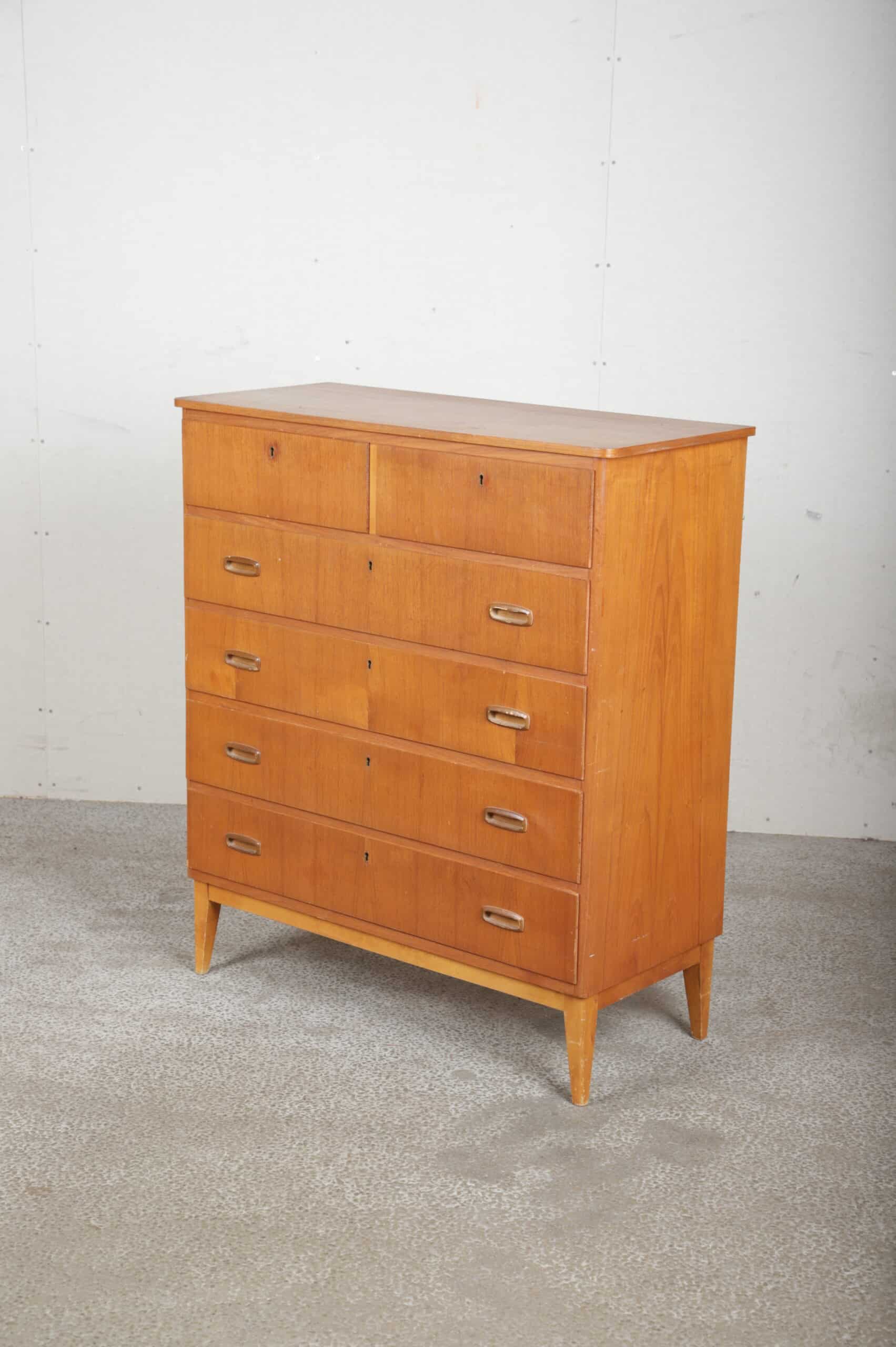 Kommode i teak