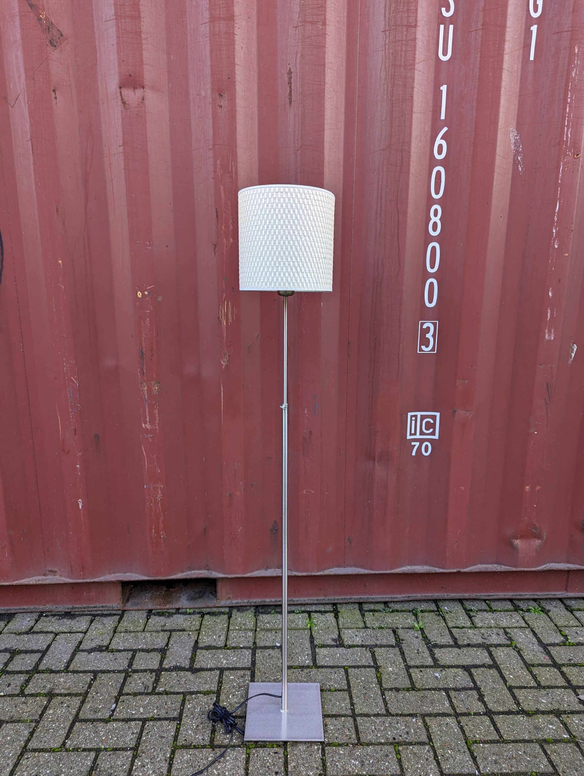 8564 – 2022-10-30 07:42:49