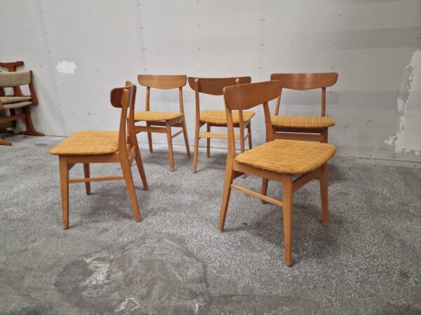 Fem spisestole, egetræ, Findahl, Mosbøl