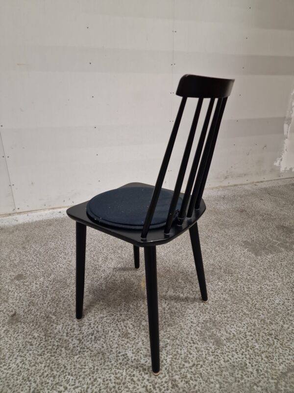 Sort pindestol, Farstrup model 216
