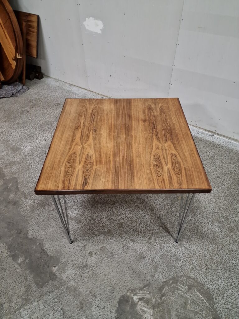 Kvadratisk spisebord i palisander, Fritz Hansen