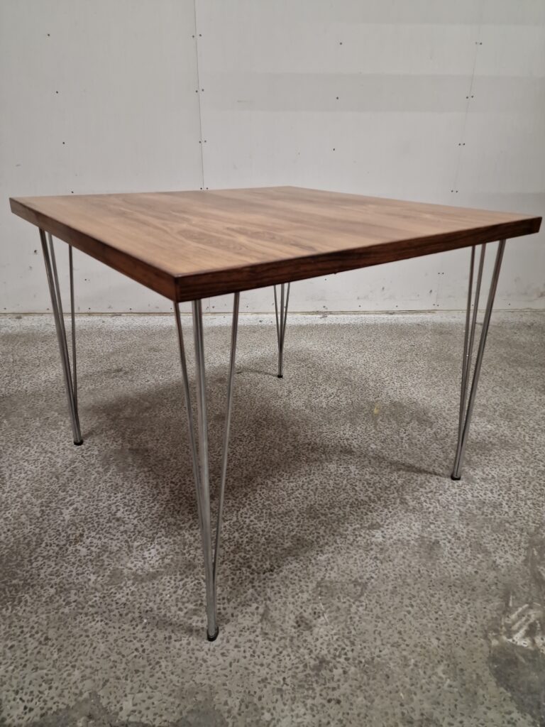 Kvadratisk spisebord i palisander, Fritz Hansen