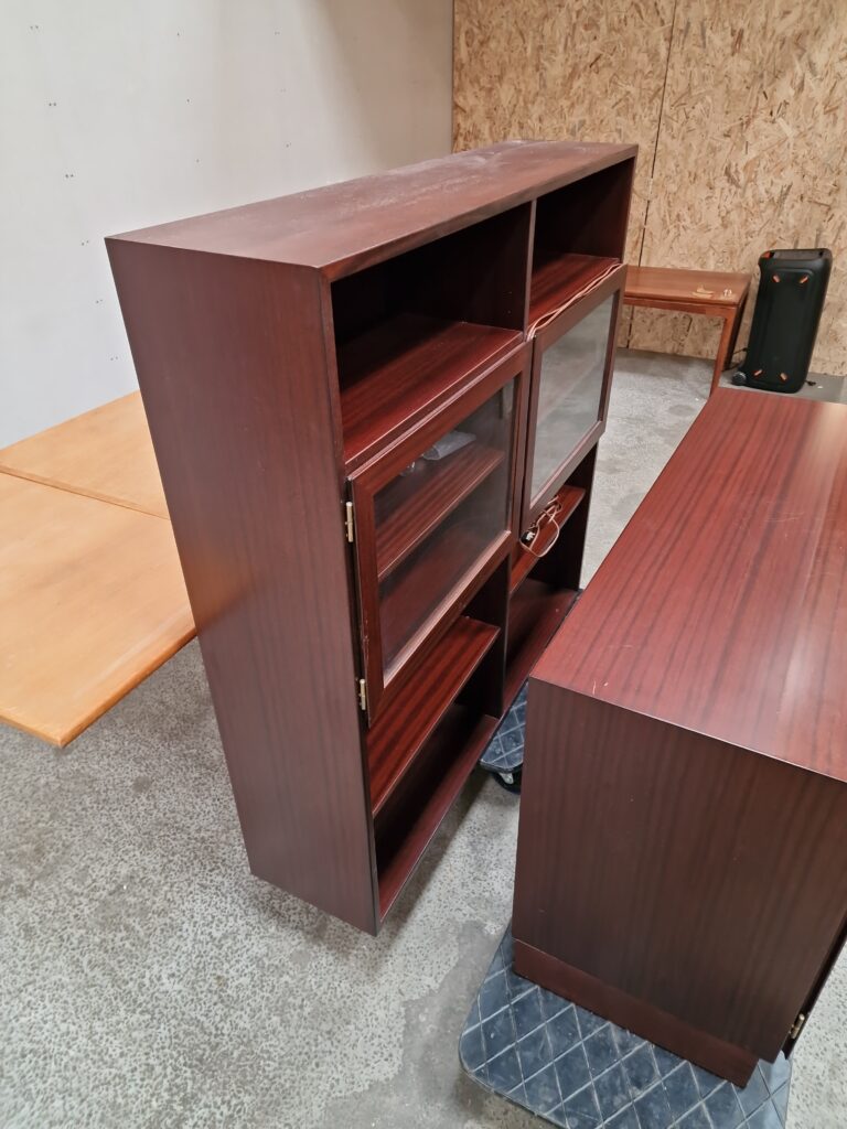 Skænk med vitrine, mahogni