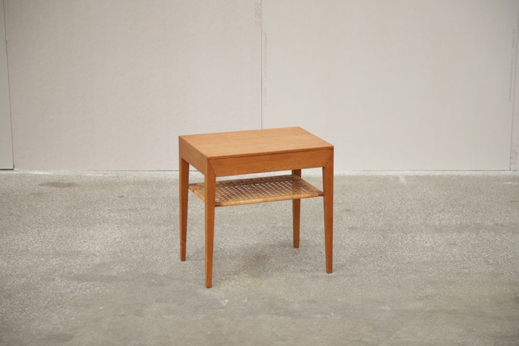Sybord med flet hylde, teak, Severin Hansen