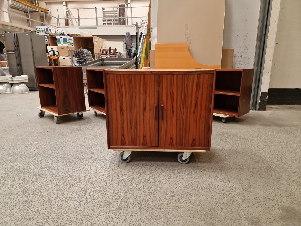 Diverse skabe, palisander, 70’er — billede 4