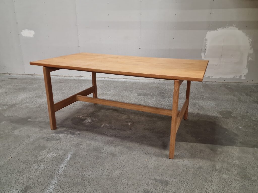 Wegner, Getama Arbejdsbord, massiv egetræ, Wegner Getama — billede 2