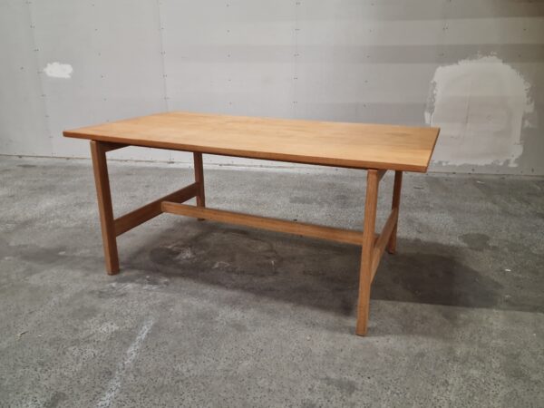 Arbejdsbord, massiv egetræ, Wegner Getama