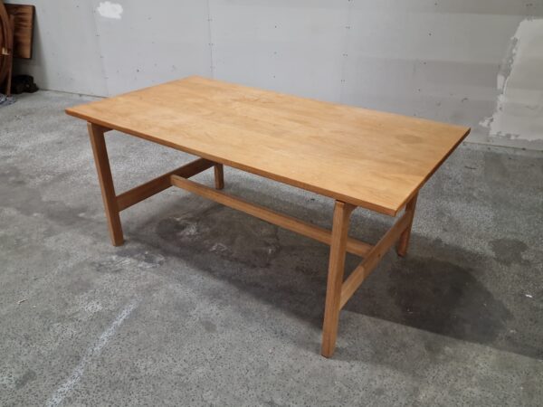 Arbejdsbord, massiv egetræ, Wegner Getama