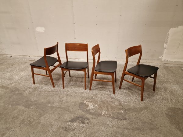Fire spisestole, teak, Falsled model 66