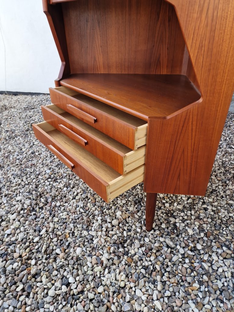 Hjørneskab, teak