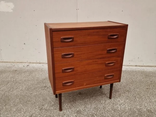 Entrekommode, teak