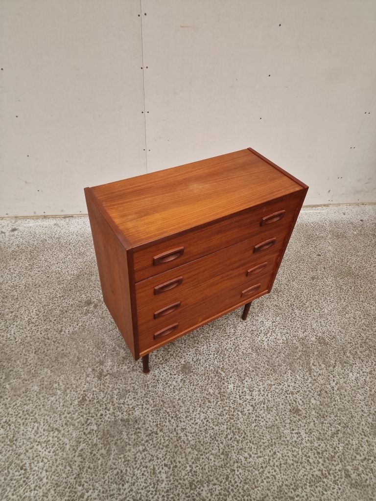 Entrekommode, teak