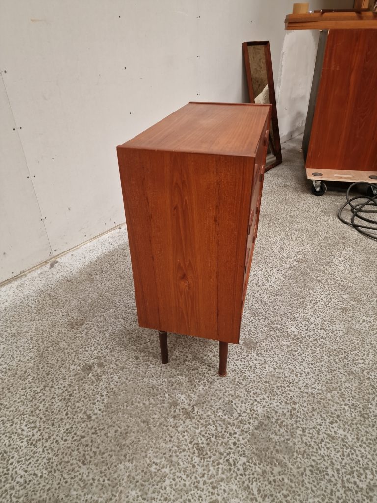 Entrekommode, teak